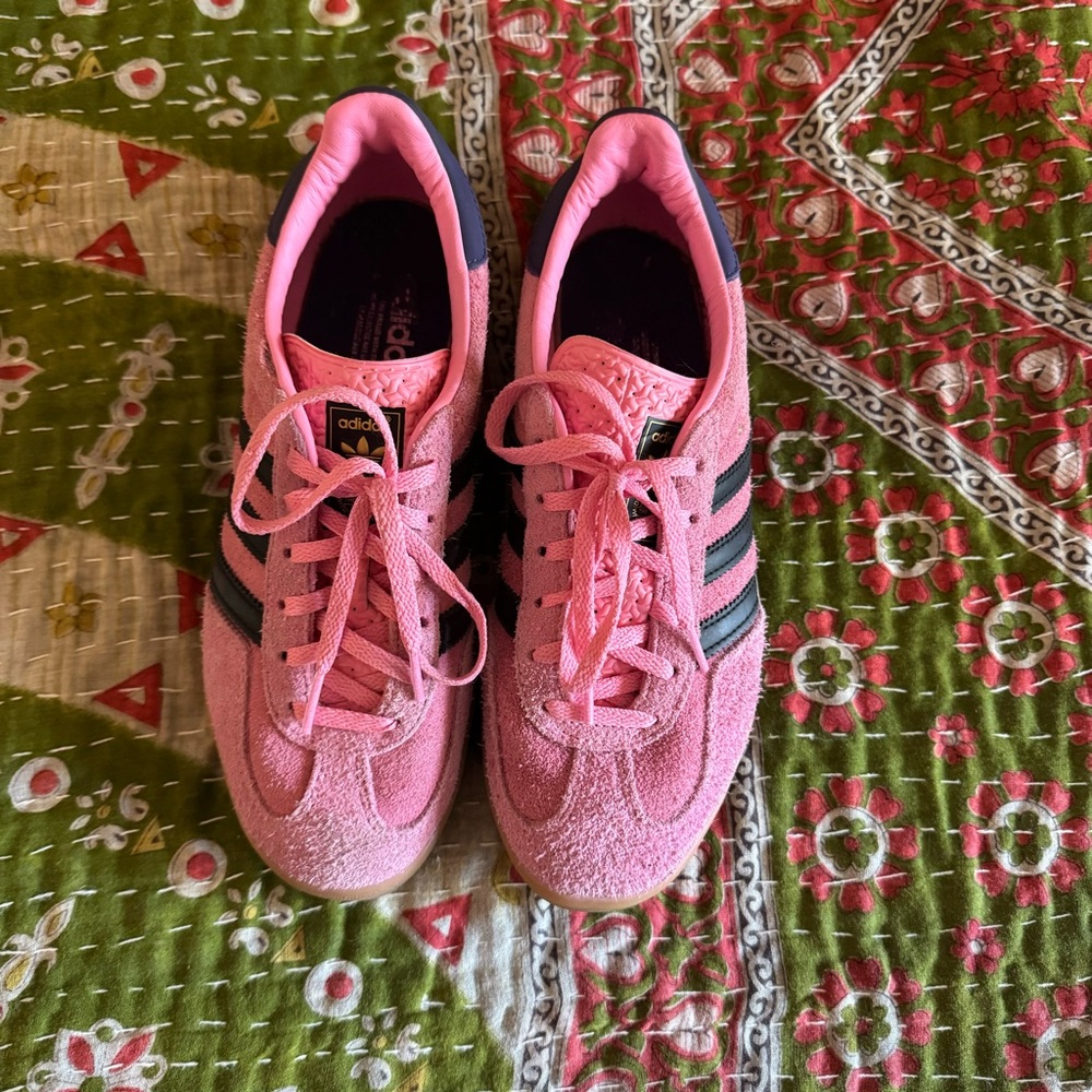 Pink adidas gazelle!